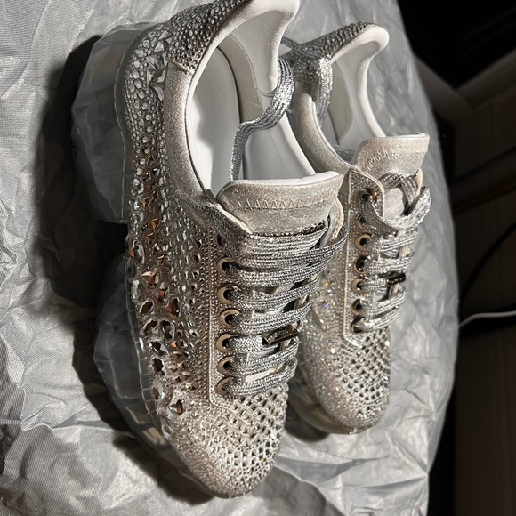 Absolutely brand new sneakers by Jimmy Choo. Bought wrong size. - Picture 6 of 7